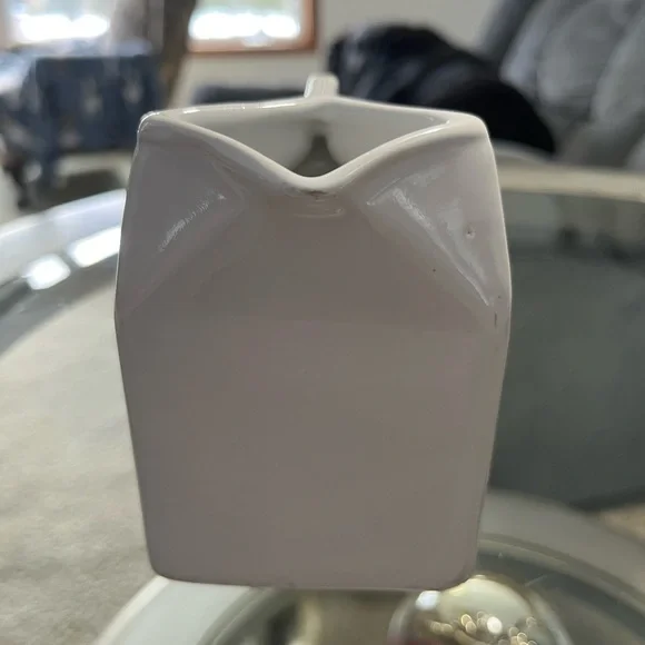 White Ceramic 'Got Milk?' Carton - Picture 4 of 5